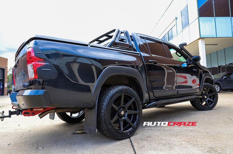 TOYOTA HILUX 4WD AVALANCHE MATTE BLACK FRONT MILLED
